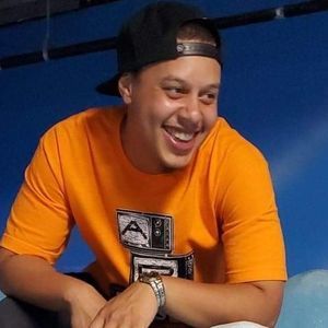 Meet your Posher, Pat